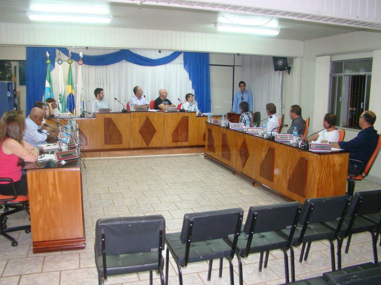 Sessão ordinária do dia 02 da Câmara de Vereadores de Laranjeiras do Sul.