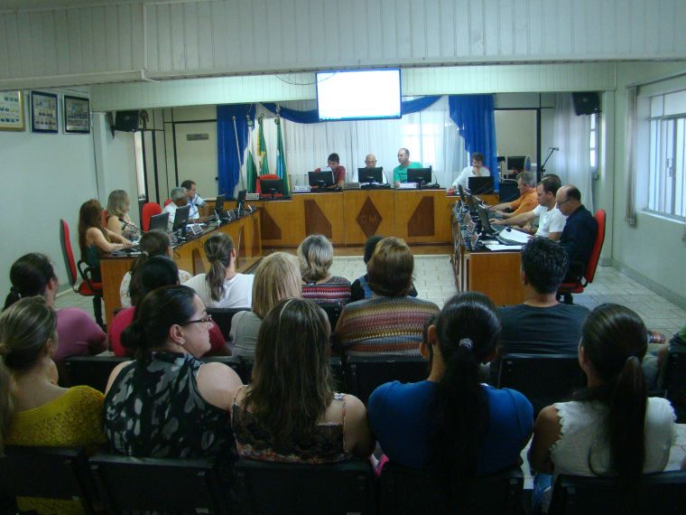 Destaques da sessão extraordinária do dia 15 de dezembro da Câmara de Vereadores de Laranjeiras do Sul