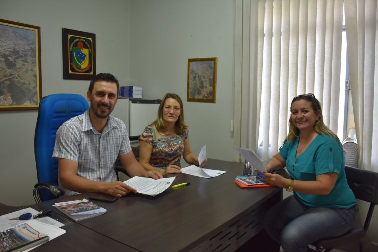 Comissão de Educação Saúde e Assistência Social se reúnem na tarde desta quarta feira 15