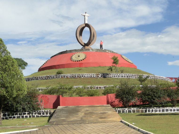 Vereadores solicitam revitalização da Praça do Cristo